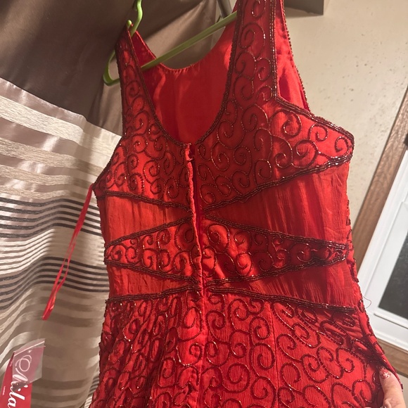 Beaded sequined dress - Picture 2 of 4